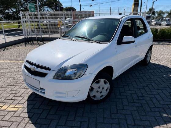 CHEVROLET CELTA 1.0 MPFI ADVANTAGE 8V FLEX 4P MANUAL CHEVROLET CELTA 1.0 MPFI ADVANTAGE 8V FLEX 4P MANUAL